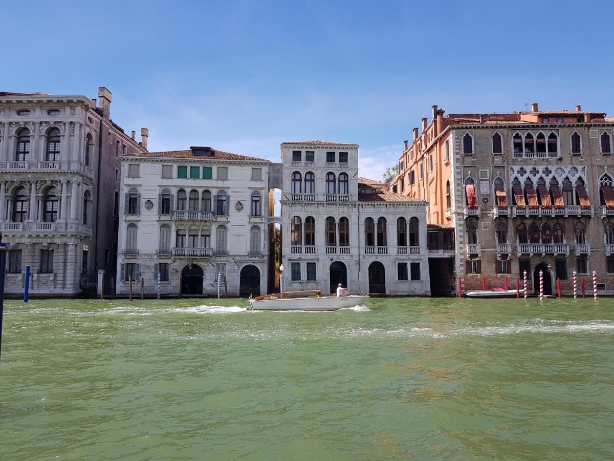 Palazzina Grassi 5* Venise
